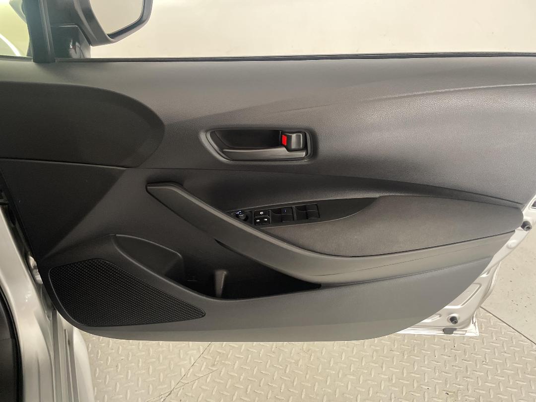 Photo '15' of Toyota Corolla