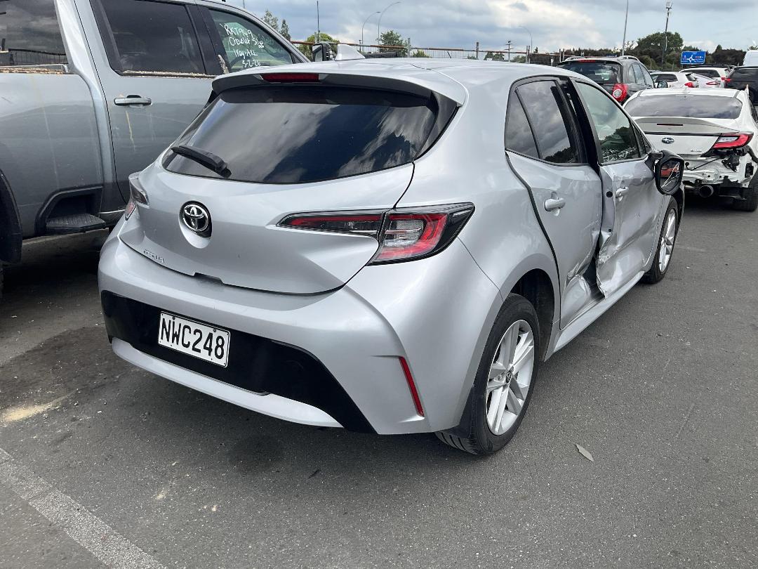 Photo '4' of Toyota Corolla GX