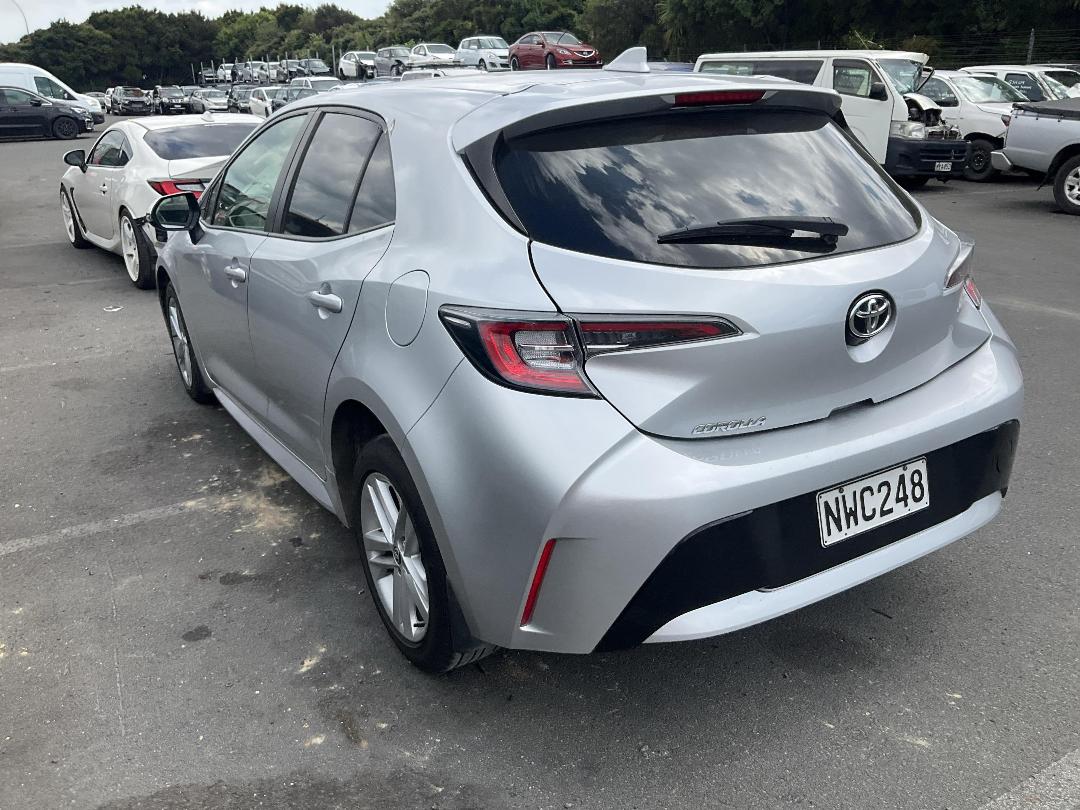 Photo '3' of Toyota Corolla GX