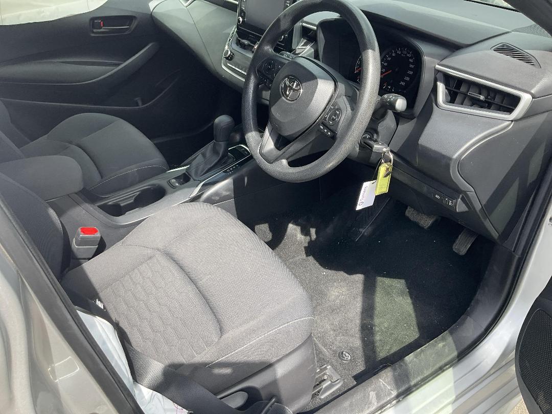 Photo '12' of Toyota Corolla GX