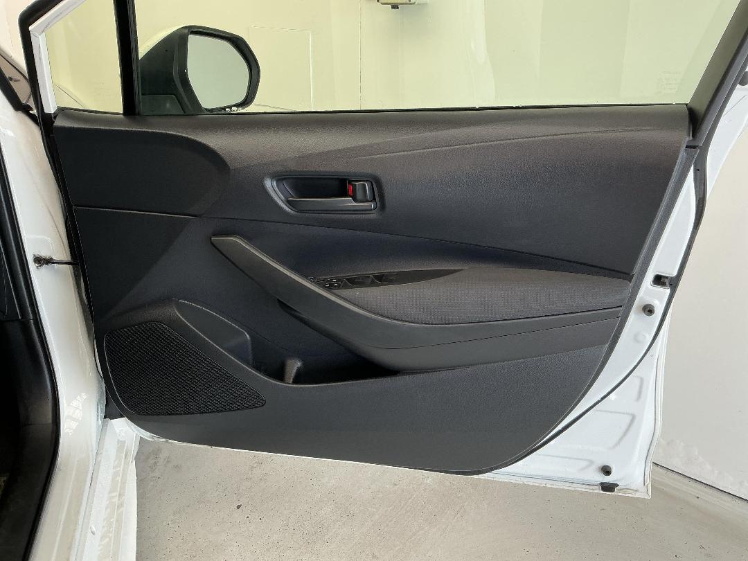 Photo '15' of Toyota Corolla