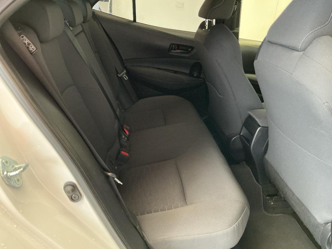 Photo '20' of Toyota Corolla