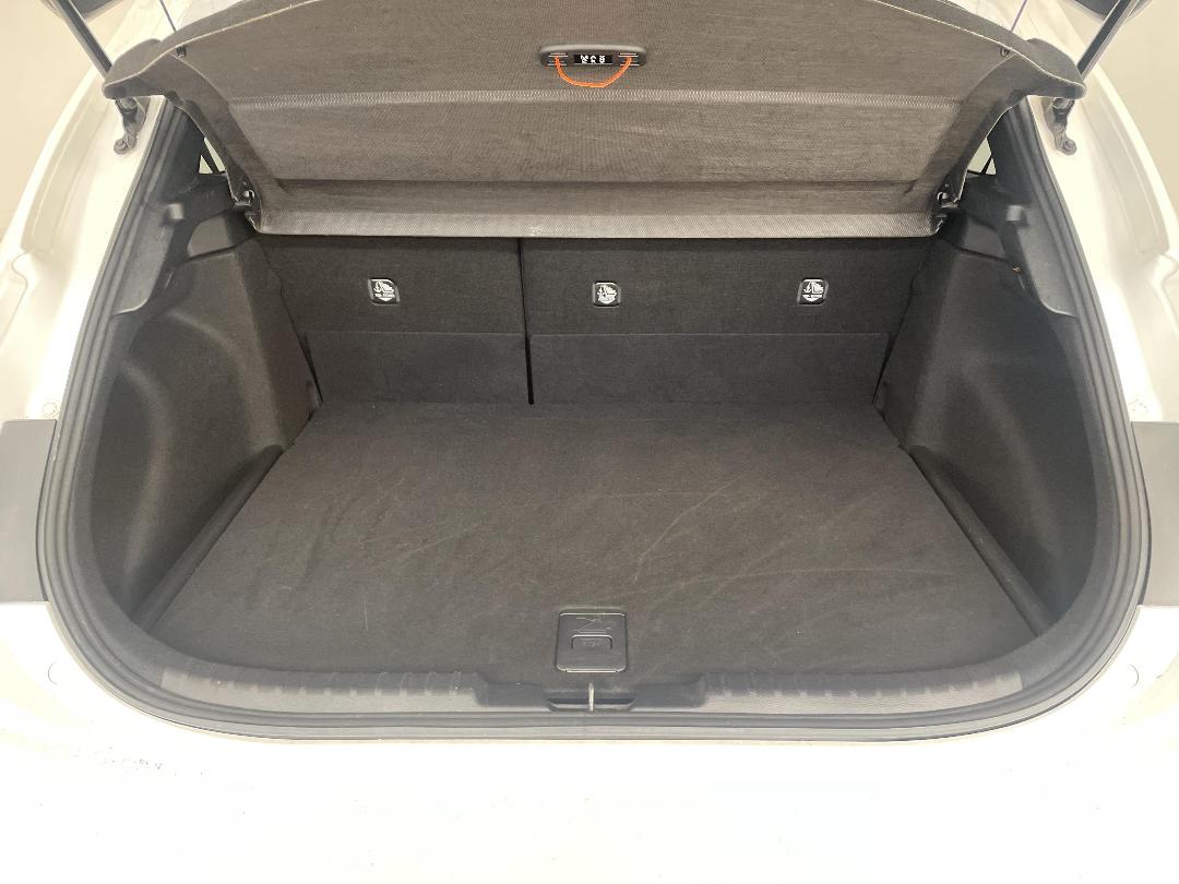 Photo '14' of Toyota Corolla Photo '14' of Toyota Corolla