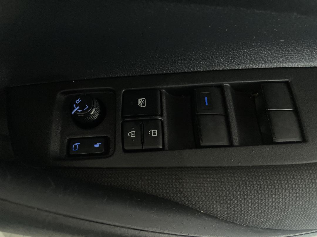 Photo '23' of Toyota Corolla Photo '23' of Toyota Corolla