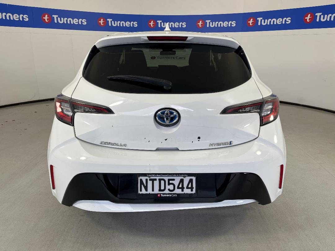 Photo '6' of Toyota Corolla