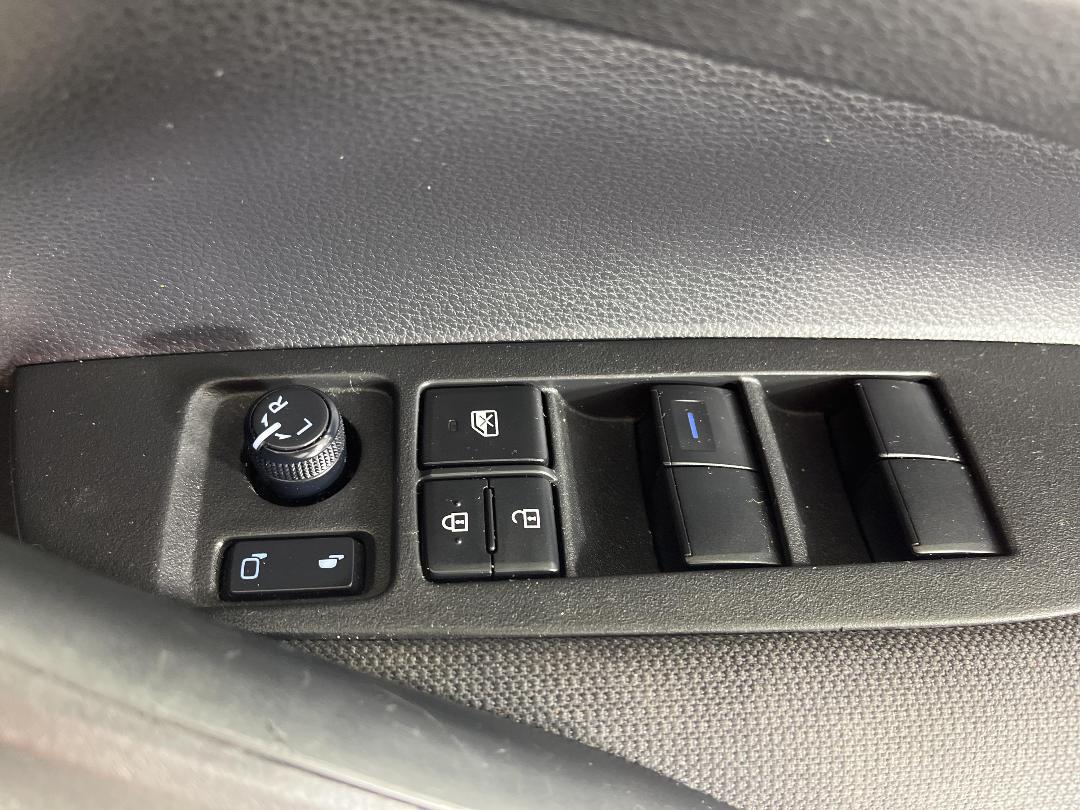 Photo '26' of Toyota Corolla