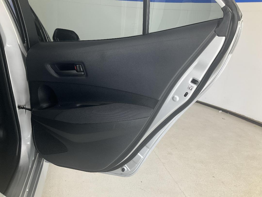 Photo '19' of Toyota Corolla