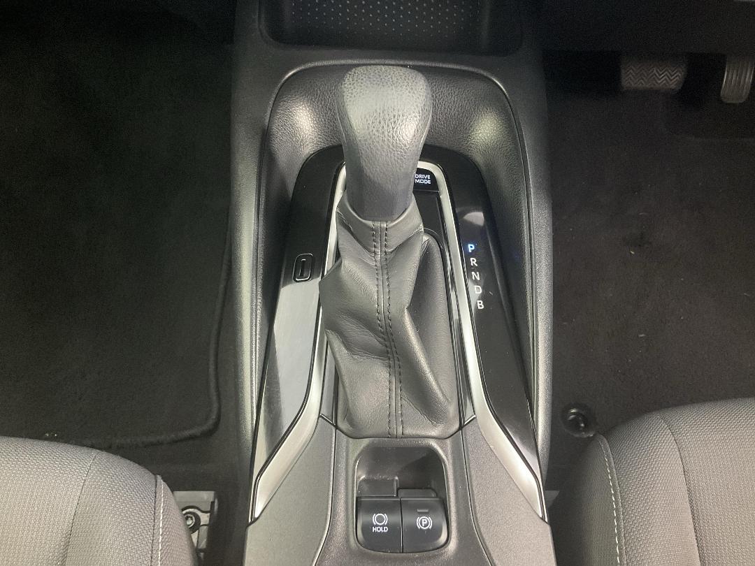 Photo '18' of Toyota Corolla