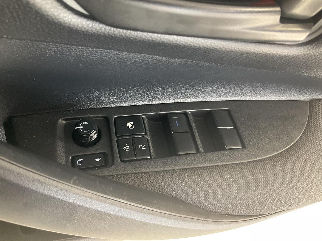 Photo '32' of Toyota Corolla