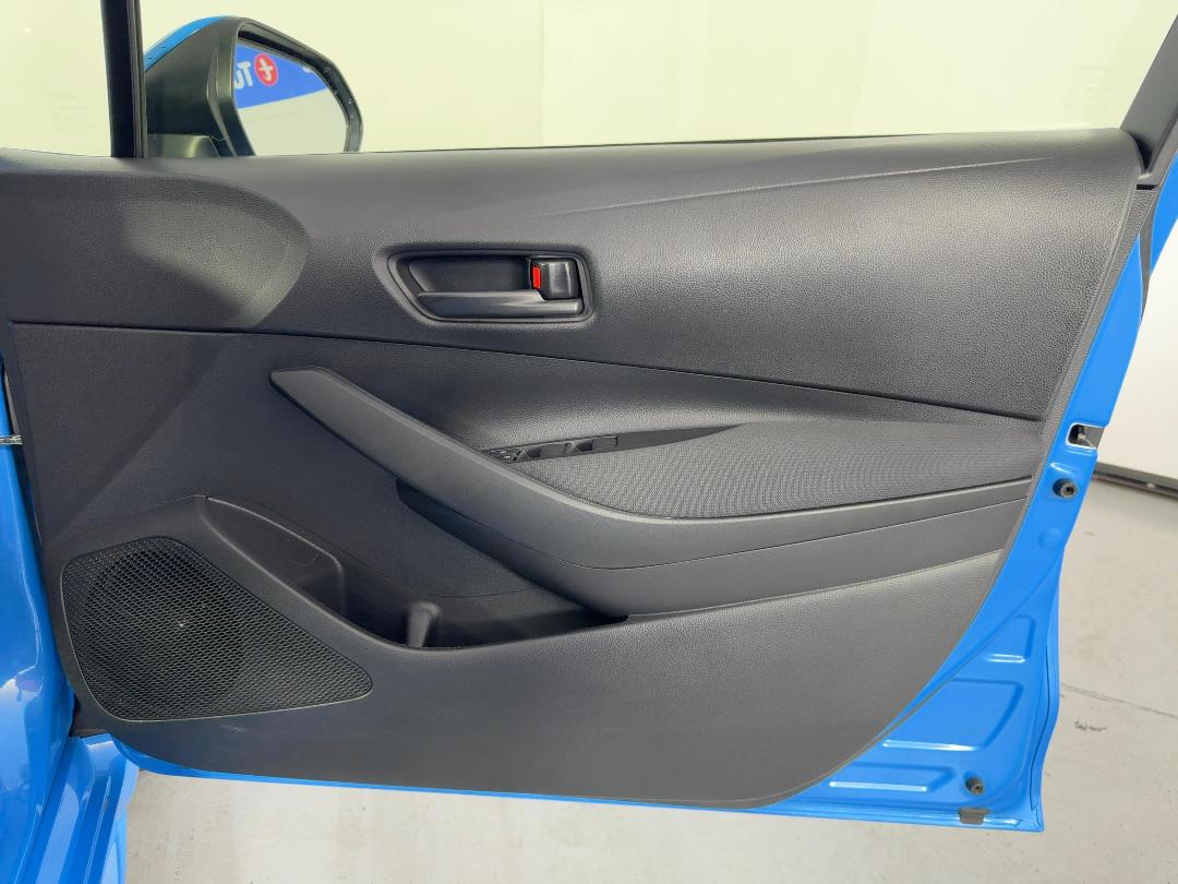 Photo '15' of Toyota Corolla