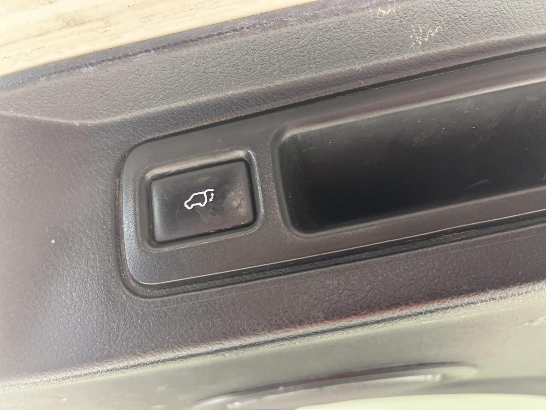 Photo '34' of Toyota Fortuner Photo '34' of Toyota Fortuner