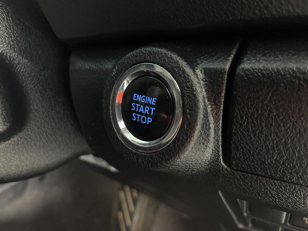 Photo '27' of Toyota Fortuner Photo '27' of Toyota Fortuner