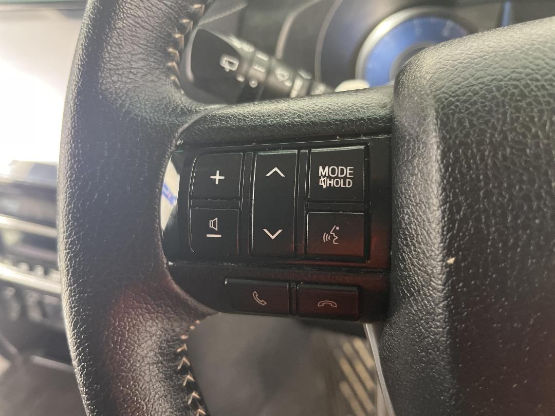 Photo '25' of Toyota Fortuner Photo '25' of Toyota Fortuner