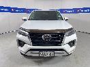 Thumbnail '2' of Toyota Fortuner