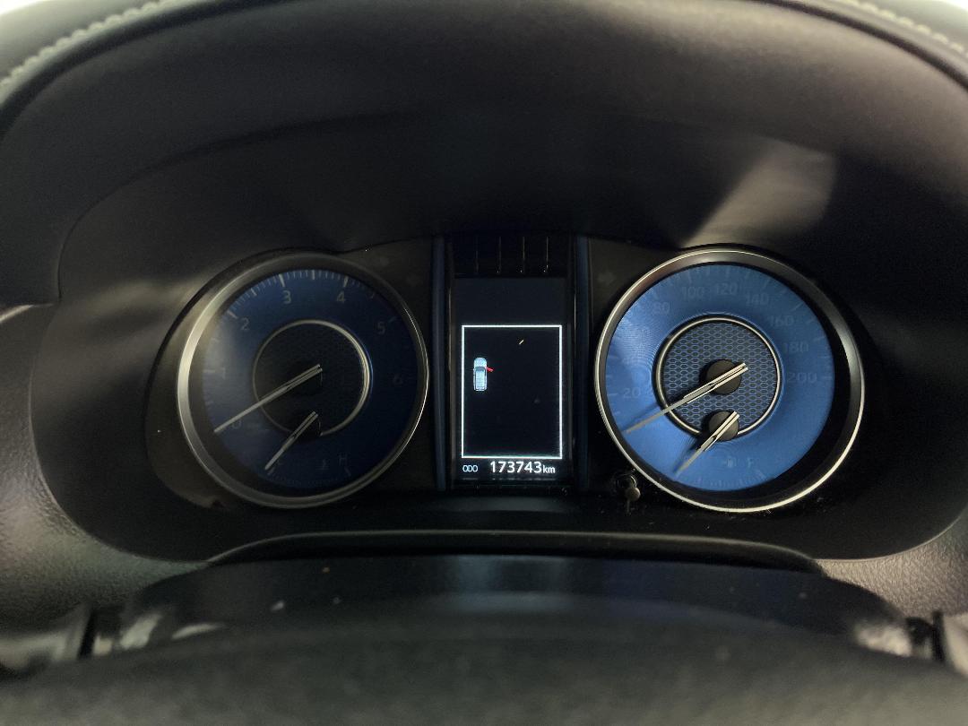 Photo '21' of Toyota Fortuner Photo '21' of Toyota Fortuner