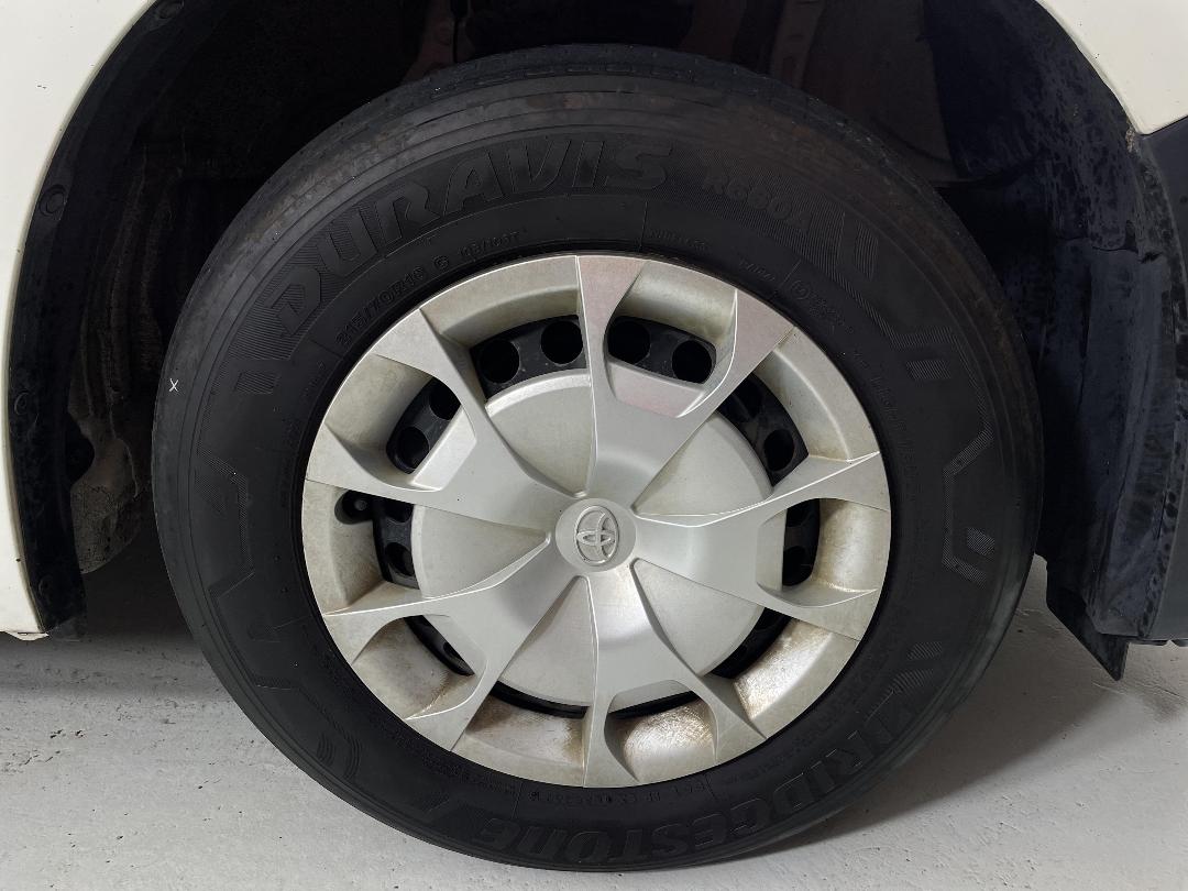 Photo '9' of Toyota Hiace