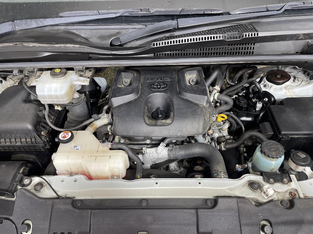 Photo '13' of Toyota Hiace