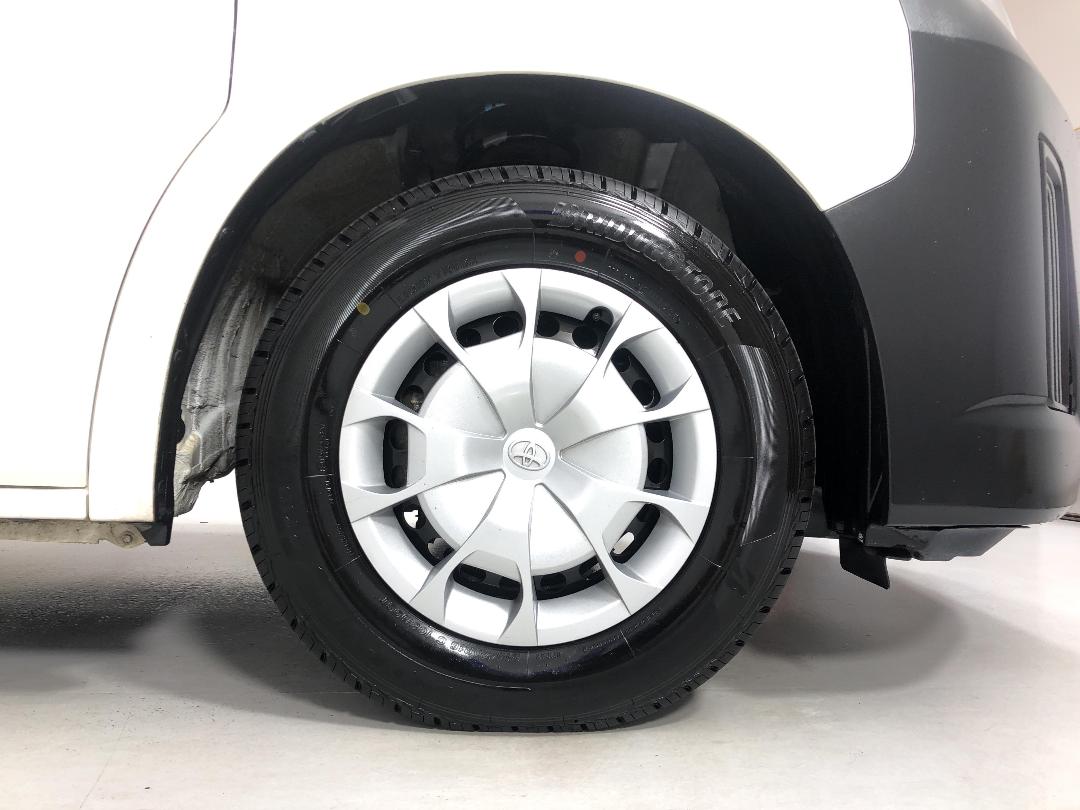 Photo '9' of Toyota Hiace