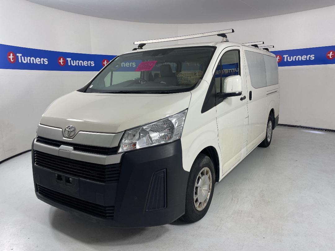 Photo '16' of Toyota Hiace ZR GVN