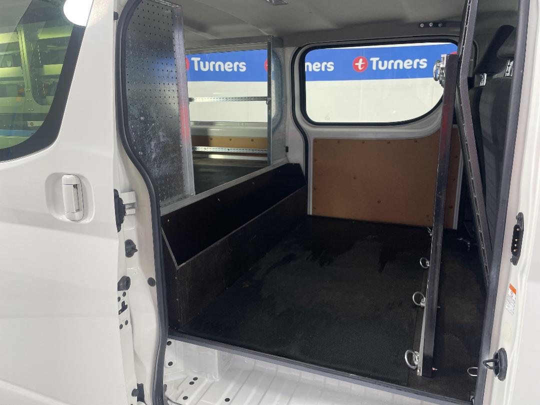 Photo '20' of Toyota Hiace