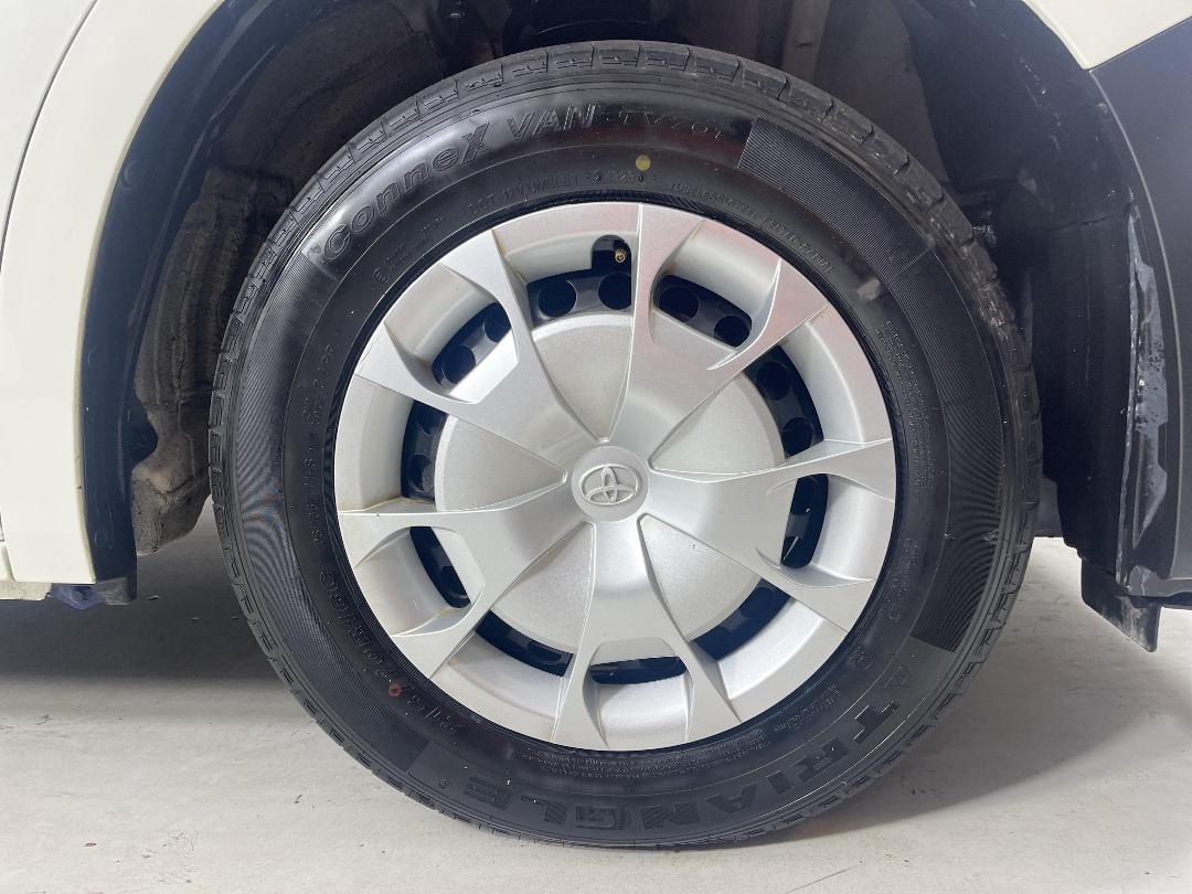 Photo '9' of Toyota Hiace Photo '9' of Toyota Hiace