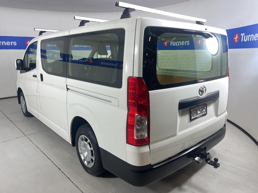 Photo '5' of Toyota Hiace Photo '5' of Toyota Hiace