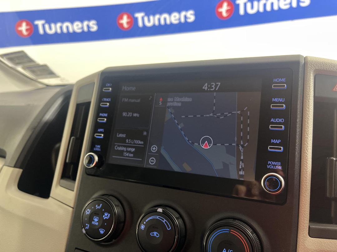 Photo '27' of Toyota Hiace Photo '27' of Toyota Hiace