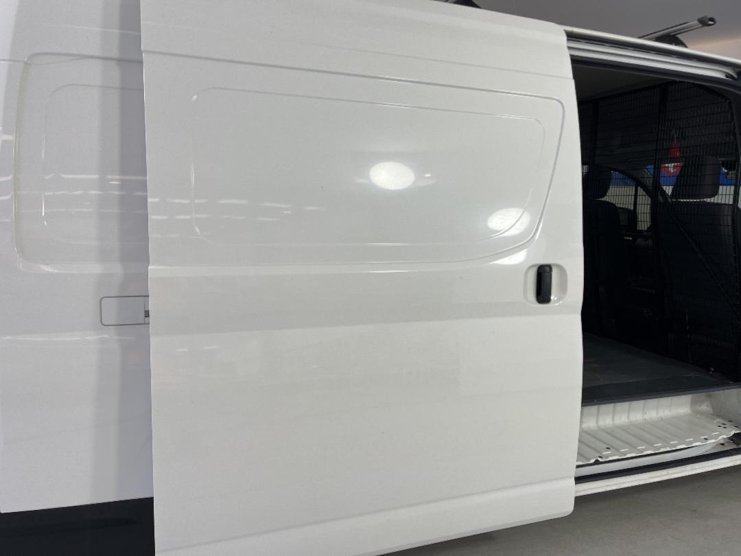 Photo '19' of Toyota Hiace