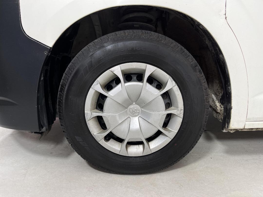 Photo '10' of Toyota Hiace Photo '10' of Toyota Hiace