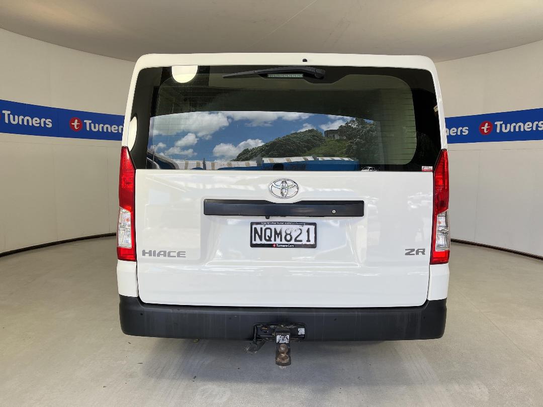 Photo '6' of Toyota Hiace Photo '6' of Toyota Hiace