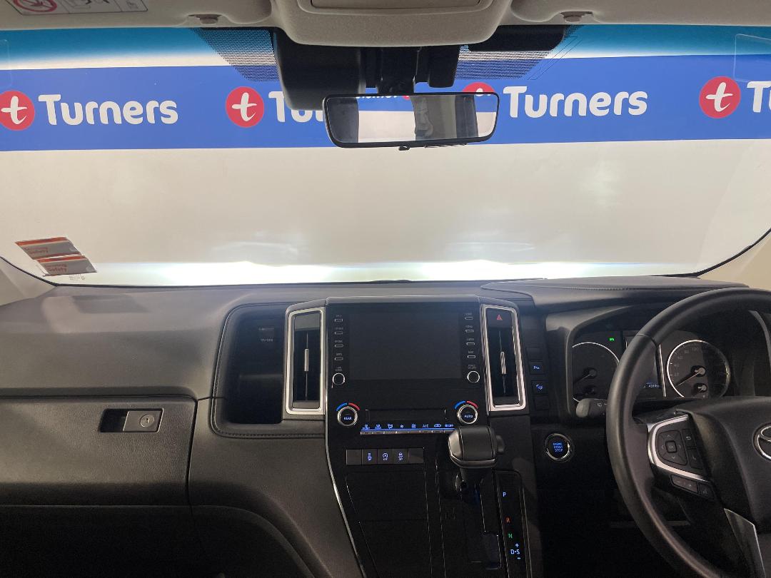 Photo '17' of Toyota Hiace Photo '17' of Toyota Hiace