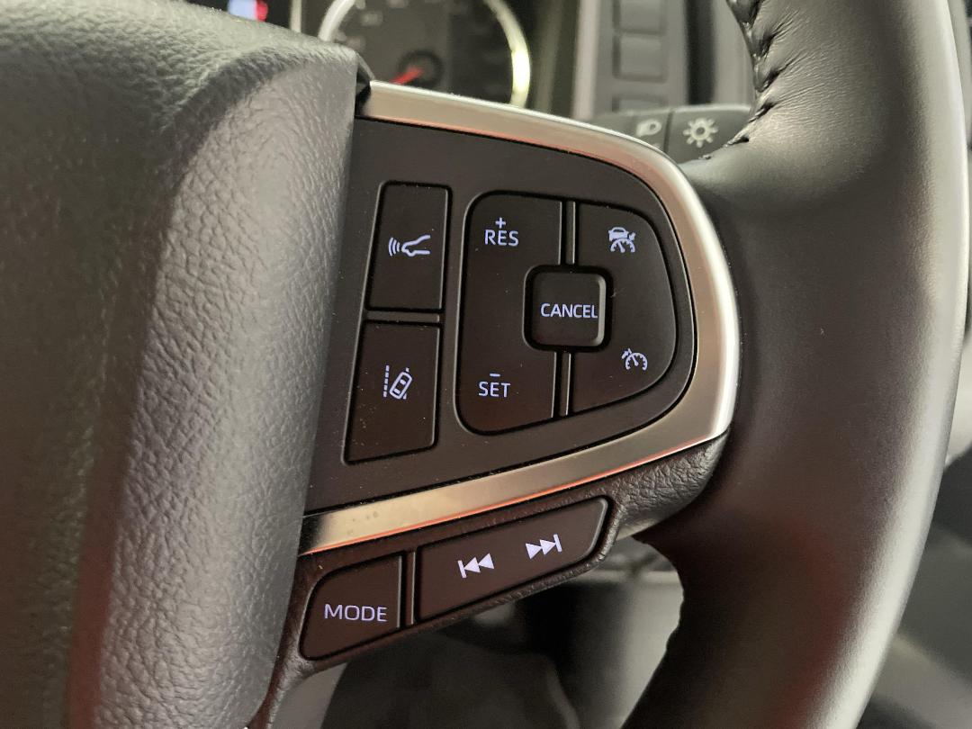 Photo '26' of Toyota Hiace Photo '26' of Toyota Hiace