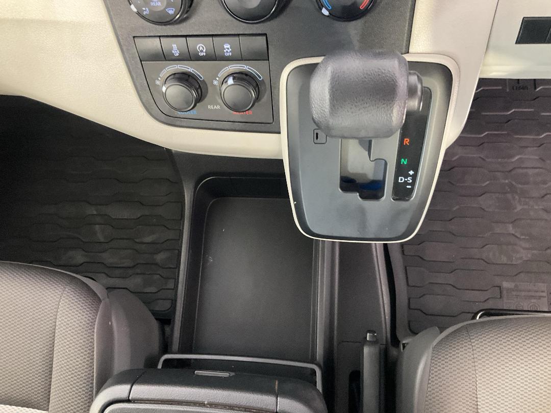 Photo '18' of Toyota Hiace