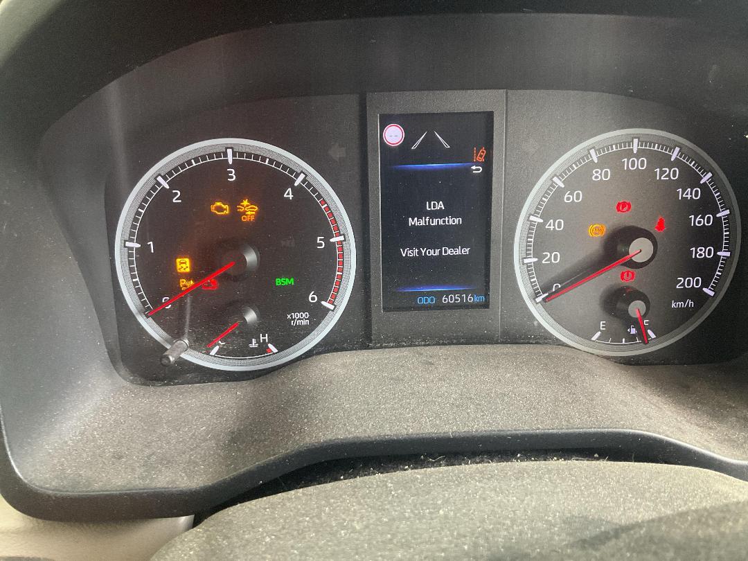 Photo '17' of Toyota Hiace ZR GVN Photo '17' of Toyota Hiace ZR GVN