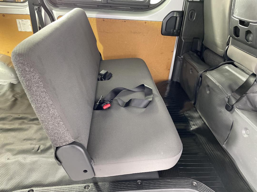 Photo '19' of Toyota Hiace