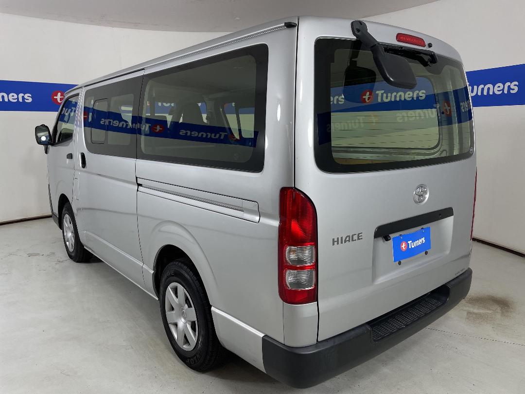 Photo '5' of Toyota Hiace