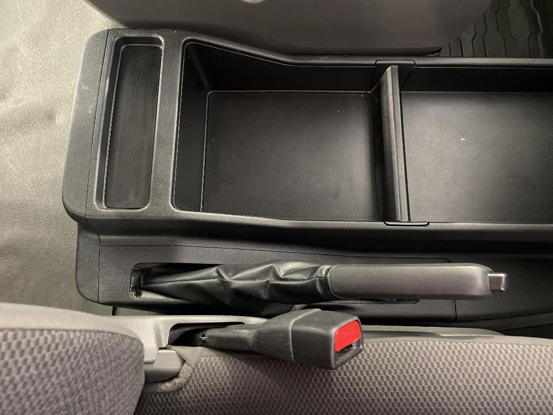 Photo '31' of Toyota Hiace