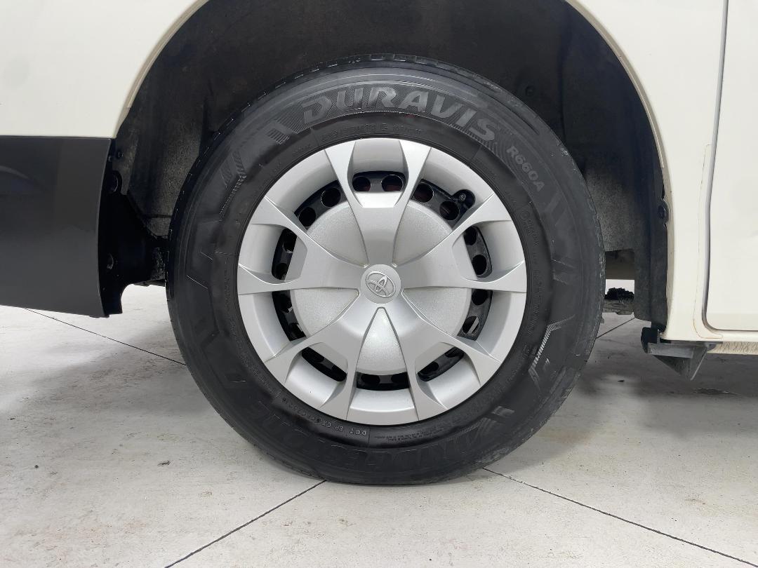 Photo '12' of Toyota Hiace Photo '12' of Toyota Hiace