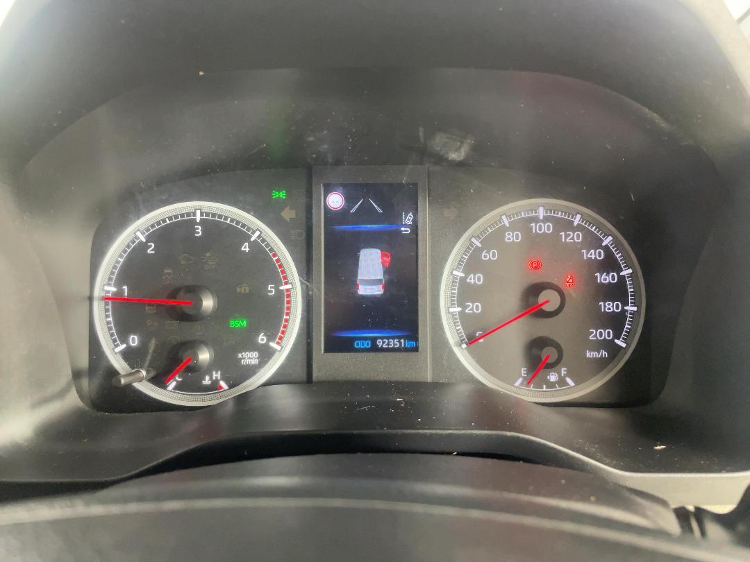 Photo '21' of Toyota Hiace