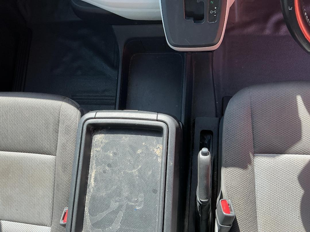 Photo '13' of Toyota Hiace ZX PVN