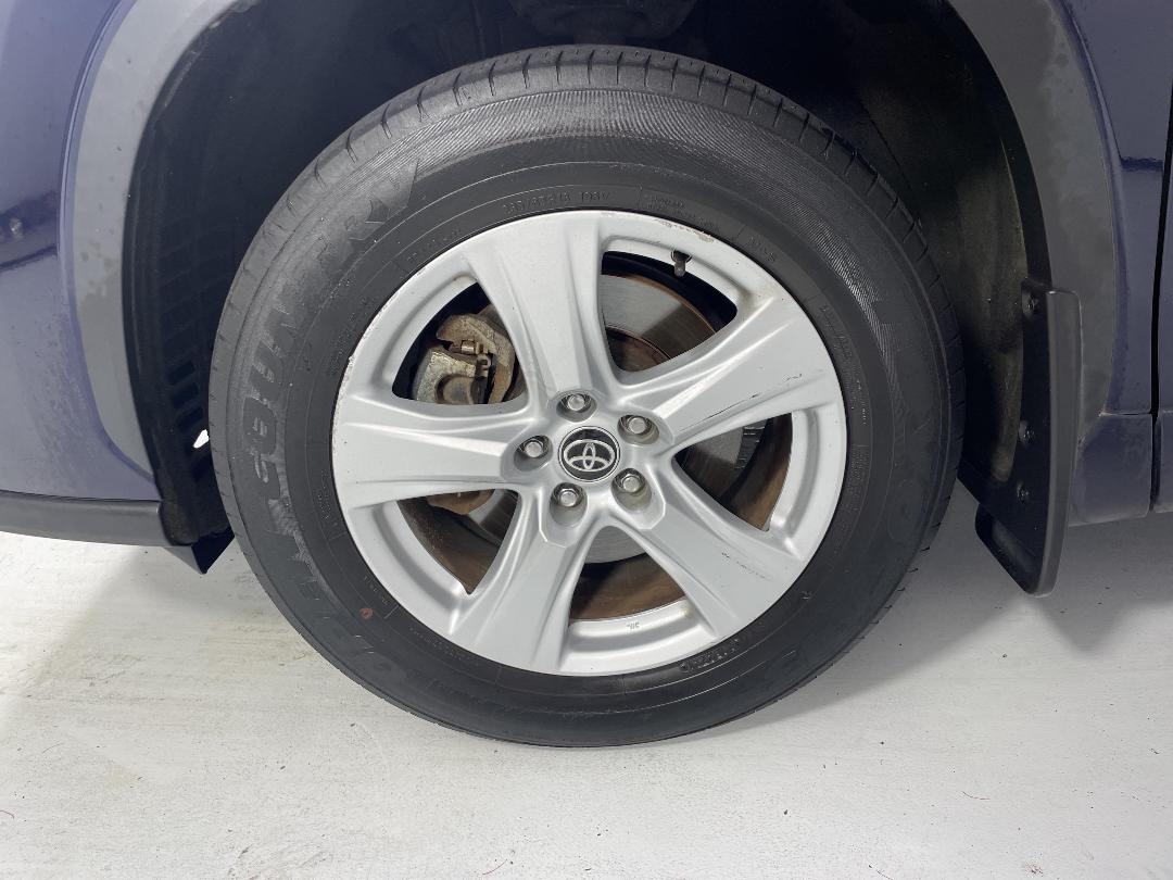 Photo '10' of Toyota Highlander