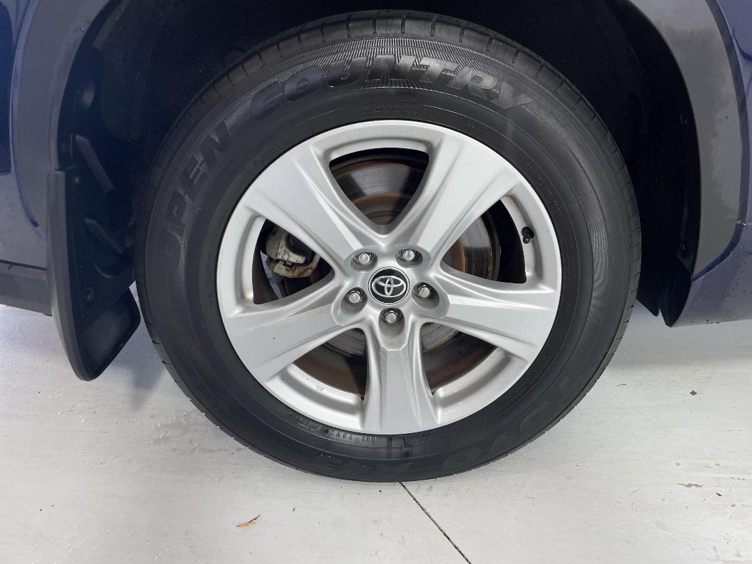 Photo '12' of Toyota Highlander