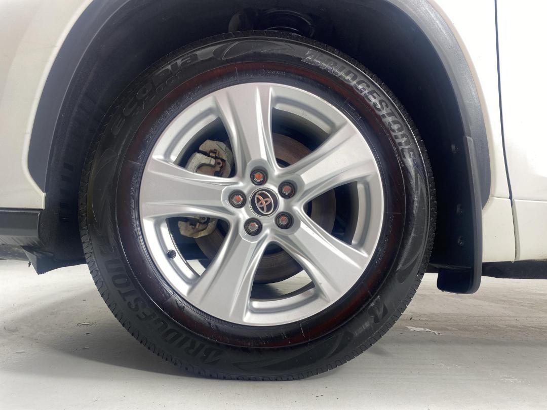 Photo '10' of Toyota Highlander