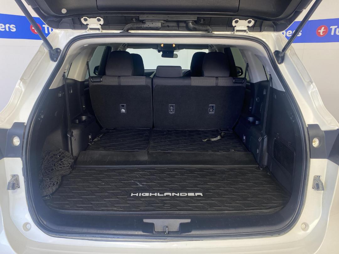 Photo '14' of Toyota Highlander