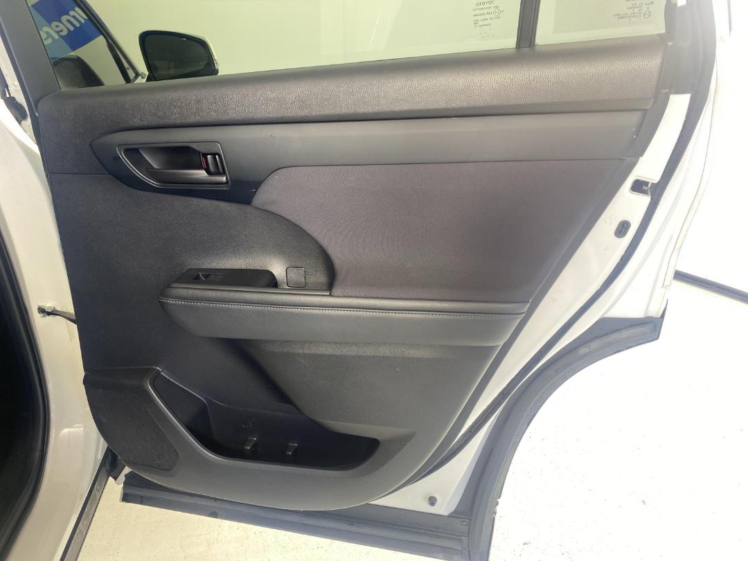 Photo '19' of Toyota Highlander