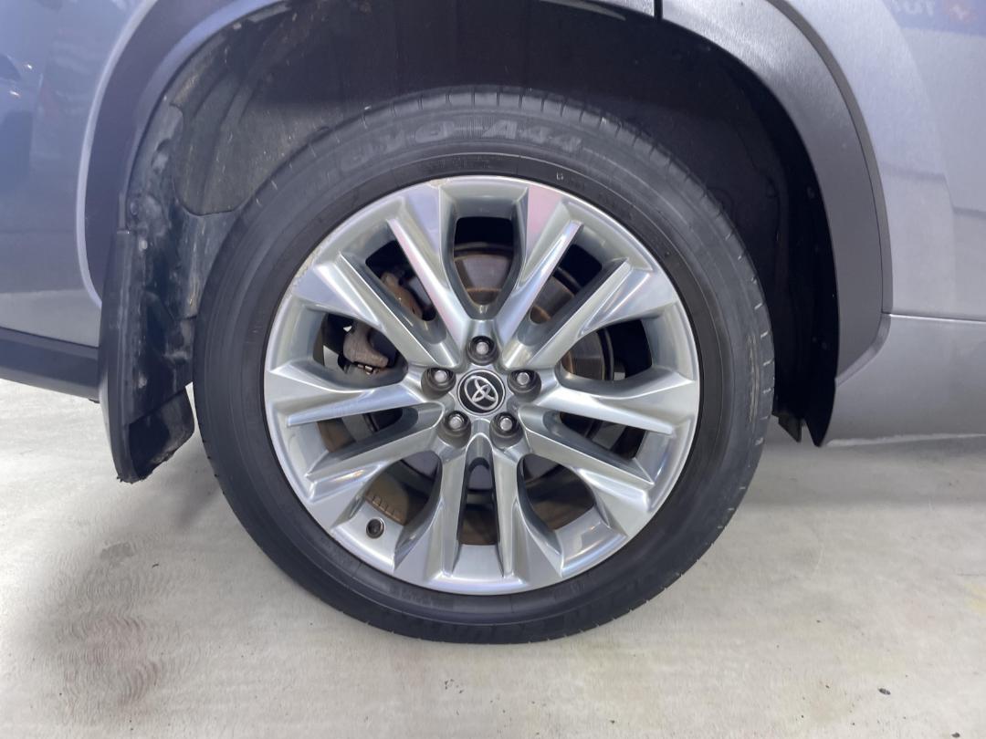 Photo '12' of Toyota Highlander Photo '12' of Toyota Highlander