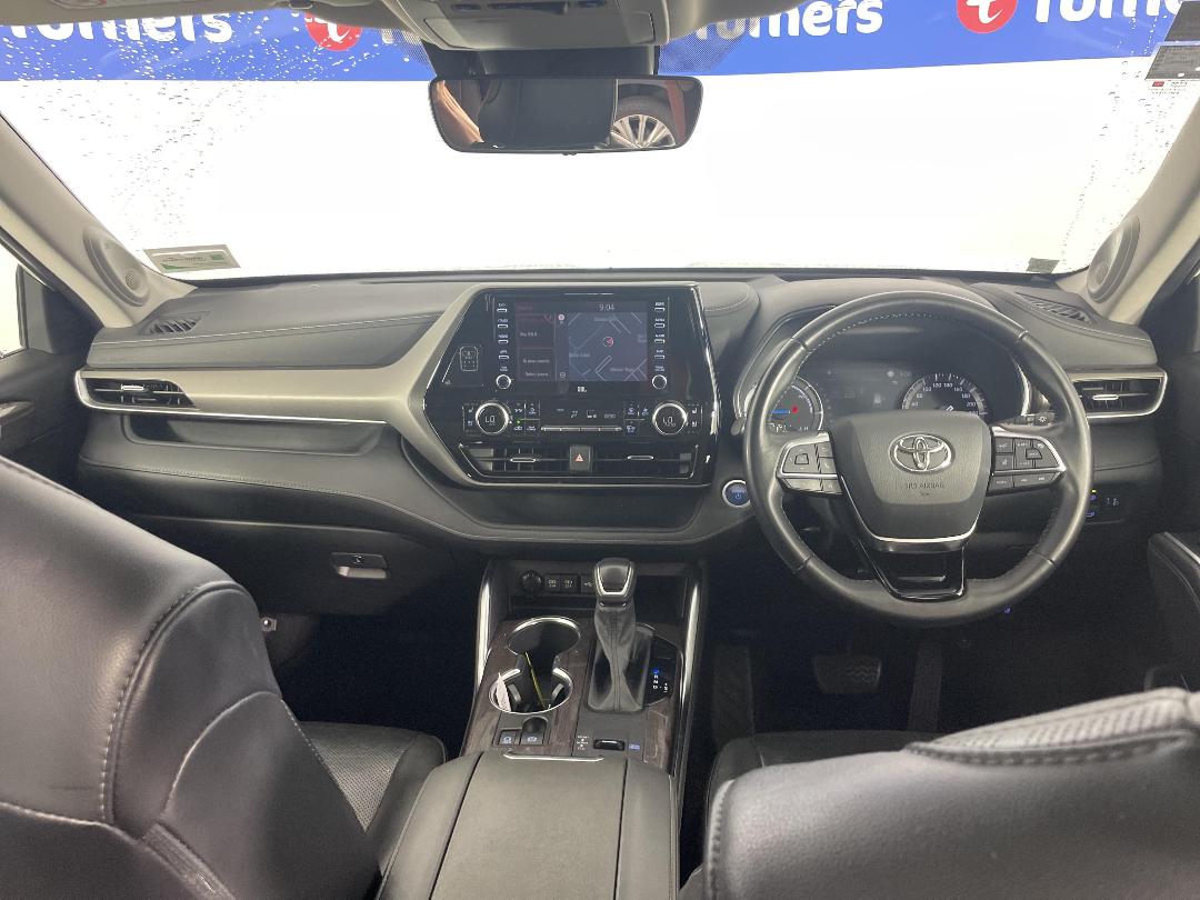 Photo '17' of Toyota Highlander