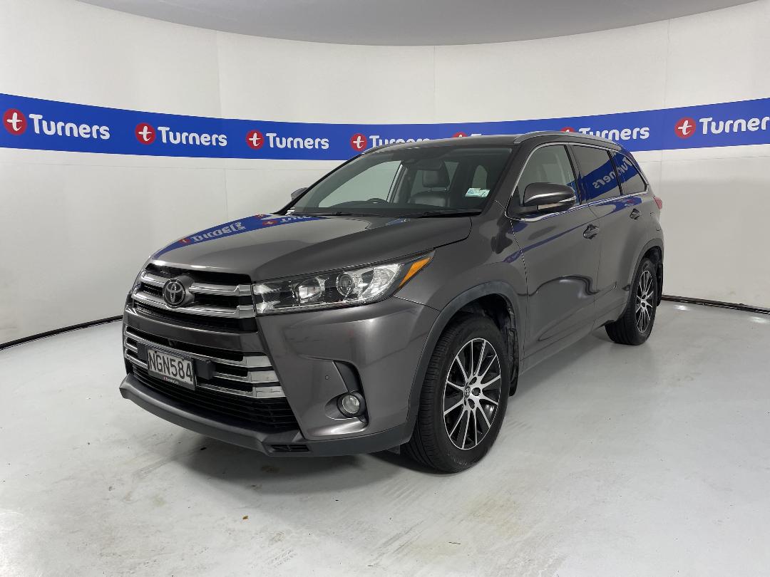 Photo '4' of Toyota Highlander