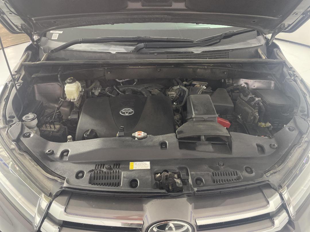 Photo '13' of Toyota Highlander