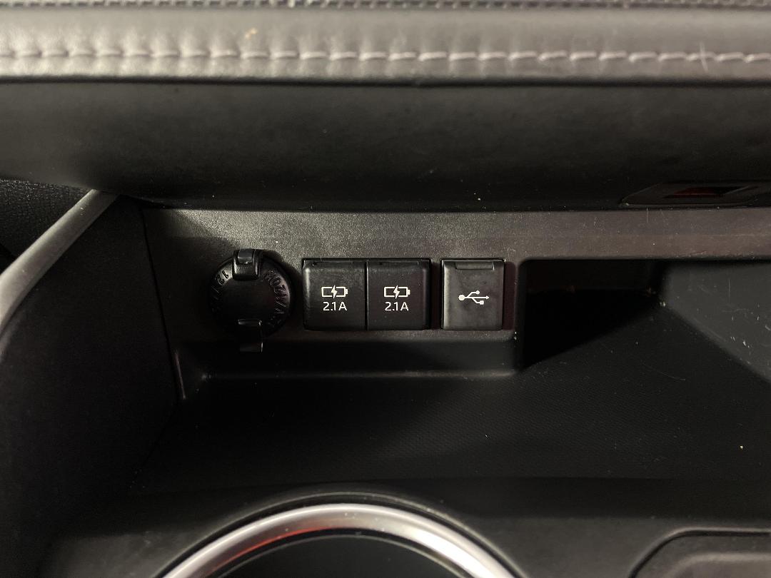 Photo '27' of Toyota Highlander Photo '27' of Toyota Highlander